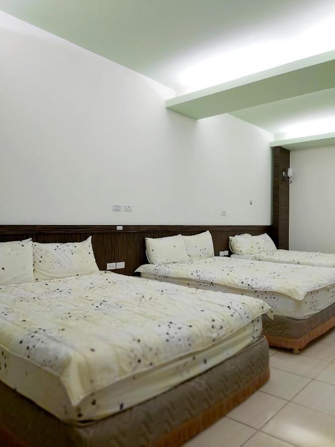 Happy Heart B&B Taitung Екстер'єр фото
