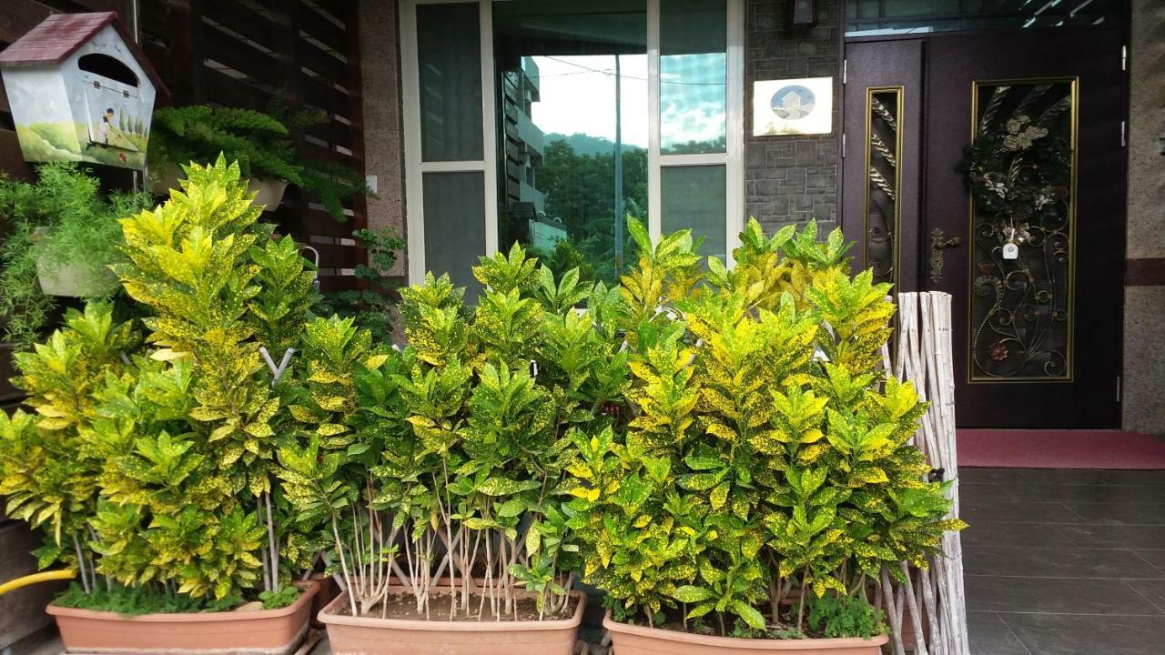 Happy Heart B&B Taitung Екстер'єр фото